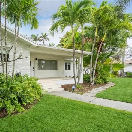 Image 2 - 819 Hollywood Blvd, Hollywood, Florida, 33019 - House for sale