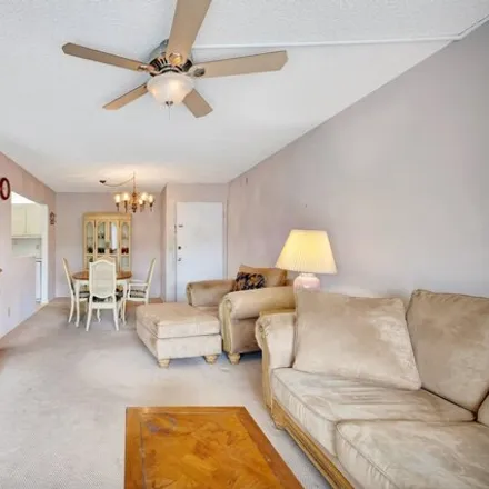 Image 3 - 180 Cypress Club Dr Apt 831, Pompano Beach, Florida, 33060 - Condo for sale