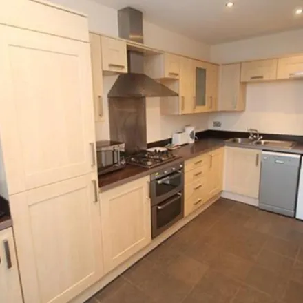 Rent this 2 bed townhouse on Flats 1-4 in 33 Watkin Road, Leicester