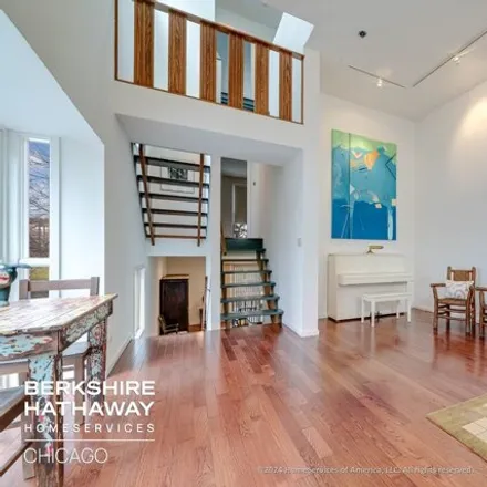 Image 7 - 1207 Central Street, Evanston, IL 60201, USA - House for sale