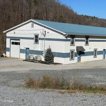 Image 1 - 1050 US 321;SR 67, Fish Springs, Carter County, TN 37658, USA - House for sale