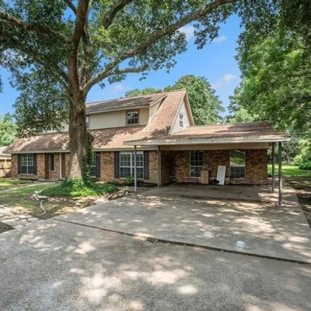 Buy this 5 bed house on 188 Lakeview Drive in Brazoria County, TX 77511