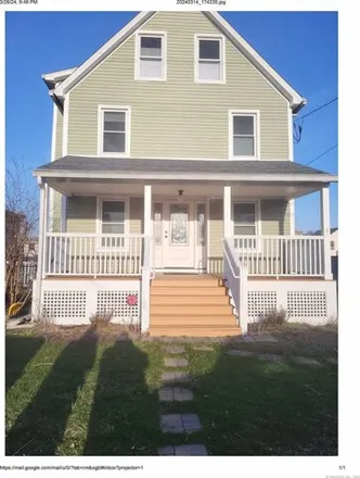 Rent this 3 bed house on 11 George Street in Momauguin, East Haven