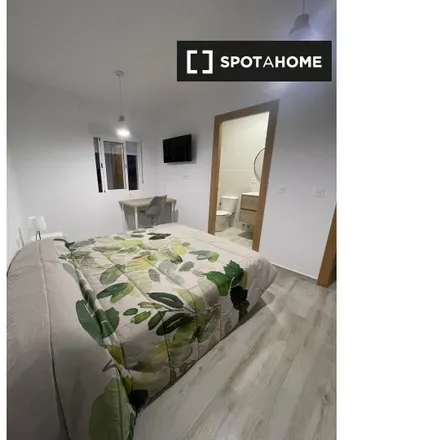 Rent this 3 bed room on Calle Félix Rodríguez de la Fuente in 30830 Murcia, Spain