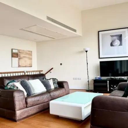 Image 3 - 5 Praed Street, London, W2 1NJ, United Kingdom - Apartment for rent