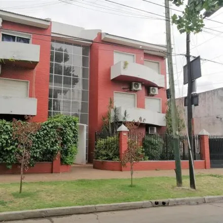 Buy this 1 bed apartment on Avenida Hipólito Yrigoyen 7817 in Partido de Lomas de Zamora, Banfield