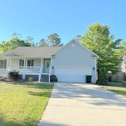 Rent this 3 bed house on 737 Colonial Drive in Boiling Spring Lakes, Brunswick County