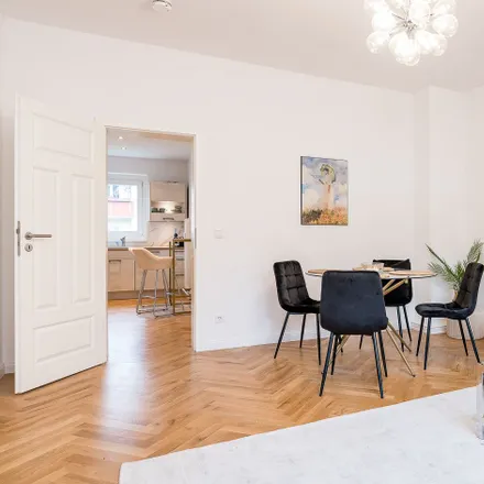 Rent this 3 bed apartment on Laehr'scher Jagdweg 63A in 14167 Berlin, Germany