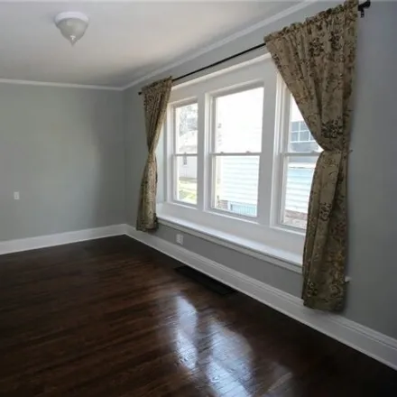 Image 7 - 73 Gold Street, City of Rochester, NY 14620, USA - House for sale