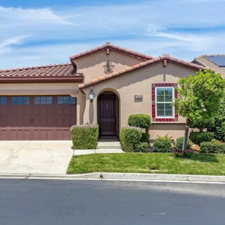Buy this 2 bed house on 1629 Chianti Ln in Brentwood, California