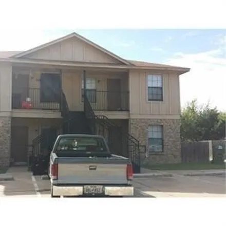 Rent this 2 bed house on 540 Kings Way Drive in Mansfield, TX 76063