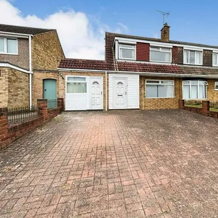 Buy this 3 bed duplex on Beech Avenue in Fairway, Stanton on the Wolds