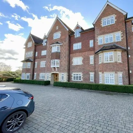 Buy this 2 bed apartment on Enborne Lodge Lane in Enborne Row, RG14 6RH