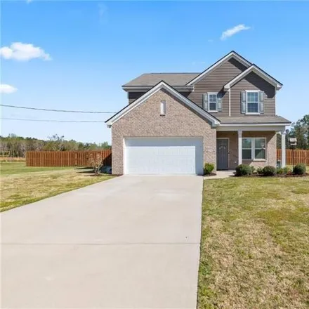 Buy this 4 bed house on 440 County Road 123 in Lee County, AL 36874