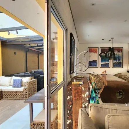 Buy this 3 bed house on Rua Benedito Carlos Carrinho in Juqueí, São Sebastião - SP