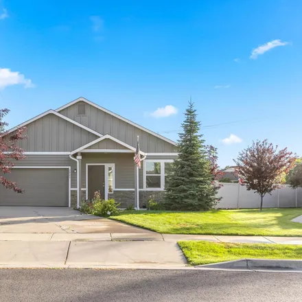 Buy this 3 bed house on 2398 West Ashley Avenue in Spokane, WA 99208
