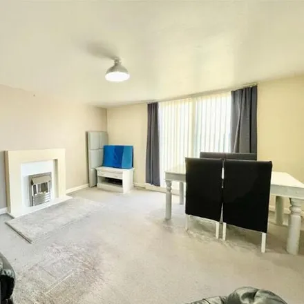 Image 3 - Windsor Crescent, Clydebank, G81 3AE, United Kingdom - Apartment for sale