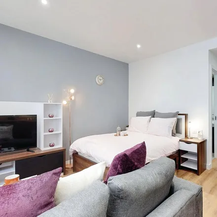 Rent this studio apartment on Drury Lane in Commercial District, Liverpool