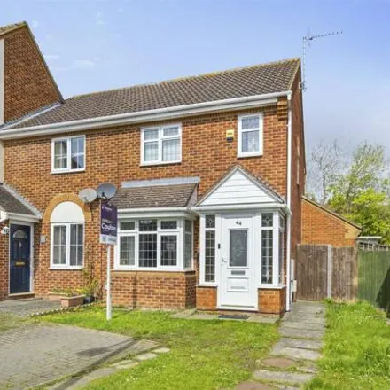 Buy this 3 bed house on Chipping Vale in Bletchley, MK4 2JN