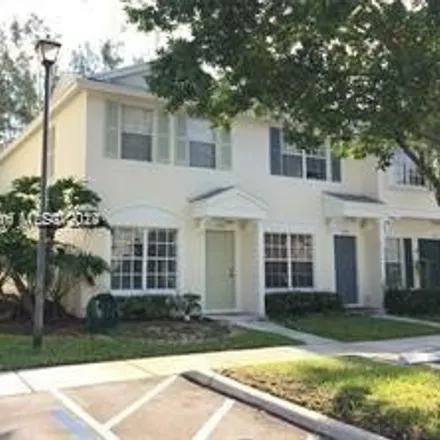 Rent this 2 bed townhouse on 4915 Southwest 31st Avenue in Dania Beach, FL 33312