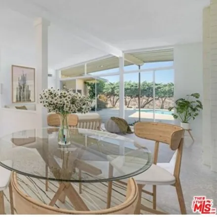 Image 7 - 14890 Valley Vista Boulevard, Los Angeles, CA 91403, USA - House for sale