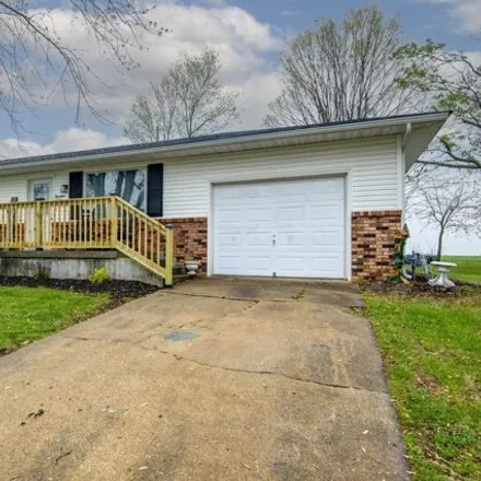 Buy this 4 bed house on 1499 Juanita Drive in Mount Vernon, MO 65712