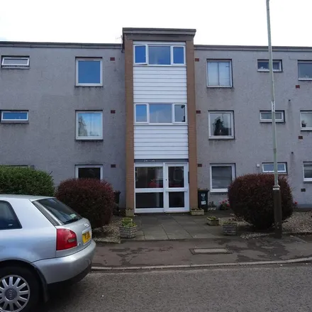 Rent this 2 bed apartment on Muirton Place in Perth, PH1 5DL