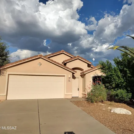 Rent this 4 bed house on 11352 North Gray Boulder Court in Oro Valley, AZ 85737