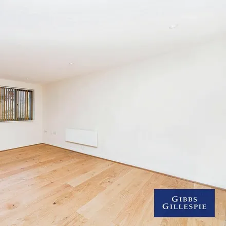 Image 2 - Azure House, Agate Close, London, NW10 7FE, United Kingdom - Apartment for rent