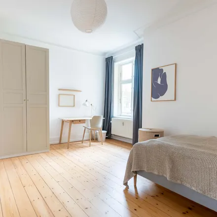 Rent this 4 bed room on Nørrebrogade in 2200 København N, Denmark