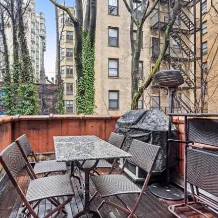 Image 7 - 232 West 75th Street, New York, NY 10023, USA - Apartment for sale