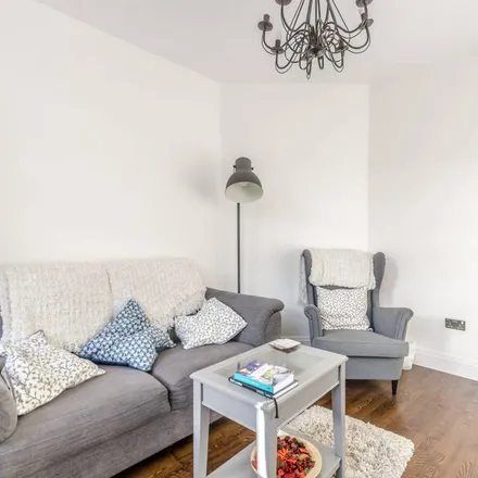 Rent this 1 bed apartment on Clerkenwell Road in London, EC1R 5DE