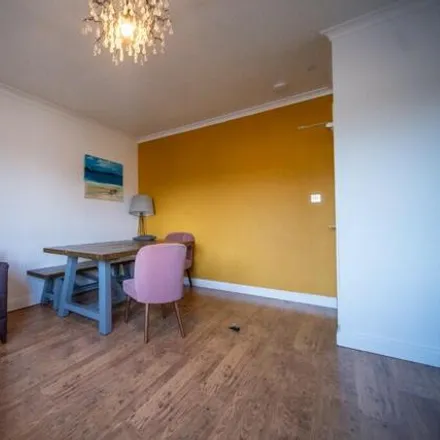 Image 5 - 20 Baird Drive, City of Edinburgh, EH12 5RX, United Kingdom - Apartment for sale