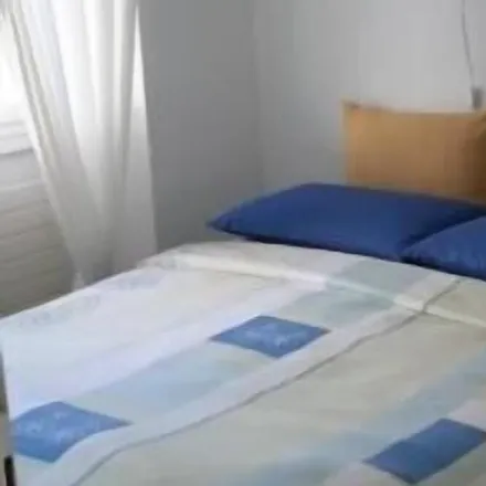 Rent this 2 bed apartment on Porto Ronco in Via Cantonale, 6622 Circolo dell'Isole