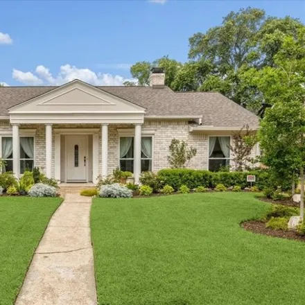 Buy this 4 bed house on 3073 Kevin Lane in Houston, TX 77043