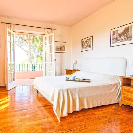 Rent this 5 bed house on Portoferraio in Livorno, Italy