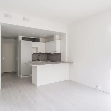 Rent this 1 bed apartment on Hämeentie 48 in 00500 Helsinki, Finland
