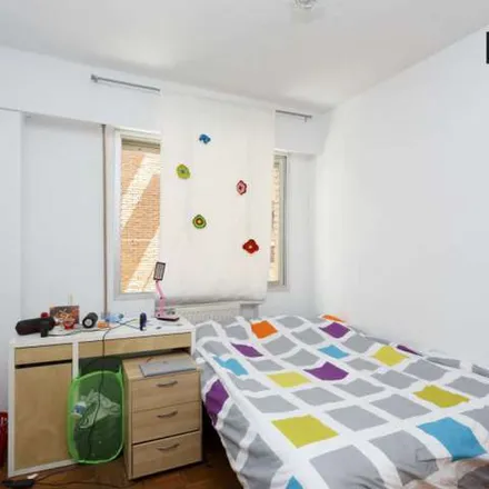 Image 1 - Travesía de Gil Imón, 28005 Madrid, Spain - Apartment for rent