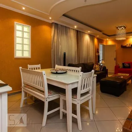 Rent this 3 bed house on Rua Alves de Almeida in Vila Formosa, São Paulo - SP