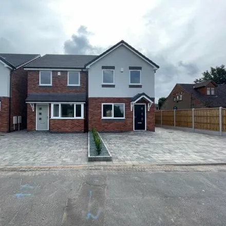 Image 1 - White Horse Rd / Chapel St, White Horse Road, Brownhills West, WS8 7PE, United Kingdom - Duplex for sale
