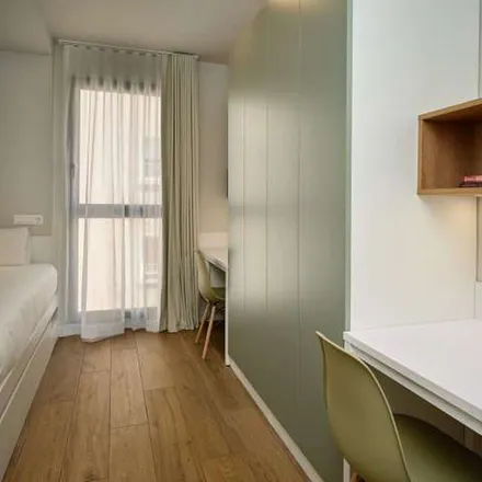 Rent this 1 bed apartment on Aparcamenr Plaça del Mercat de Collblanc in Carrer del Progrés, 21