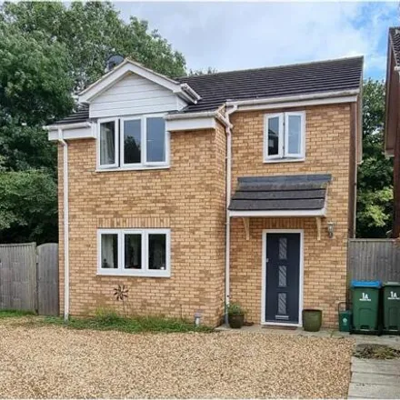 Buy this 4 bed house on unnamed road in Buckingham, MK18 7BA