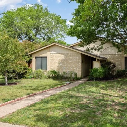 Buy this 3 bed house on 2973 Bonanza Lane in Garland, TX 75042
