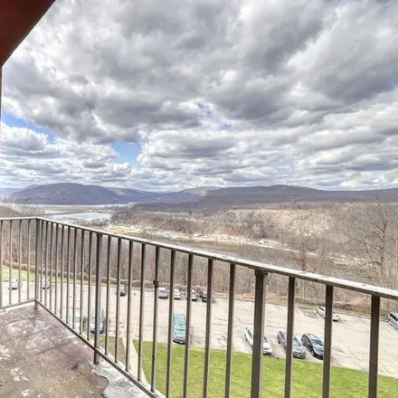 Image 7 - 1 Lakeview Drive, City of Peekskill, NY 10566, USA - Condo for sale