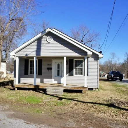 Buy this 2 bed house on 669 West 18th Street in Metropolis, IL 62960