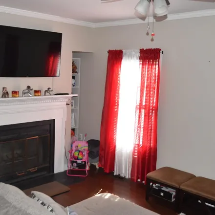 Image 6 - 5839 Suitland Road, Suitland, MD 20746, USA - Townhouse for sale