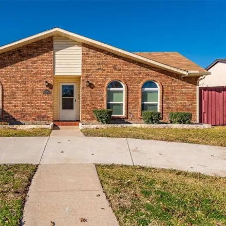Rent this 3 bed house on 410 Woodhurst Drive in Bethel, Coppell