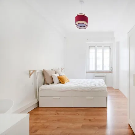 Rent this 9 bed room on Botequim do Rei in Alameda Cardeal Cerejeira, 1050-215 Lisbon