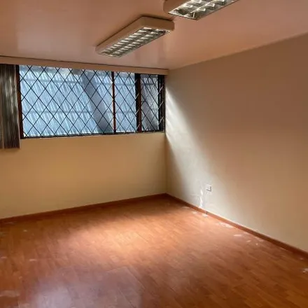 Buy this 3 bed house on Avenida América in 170129, Quito