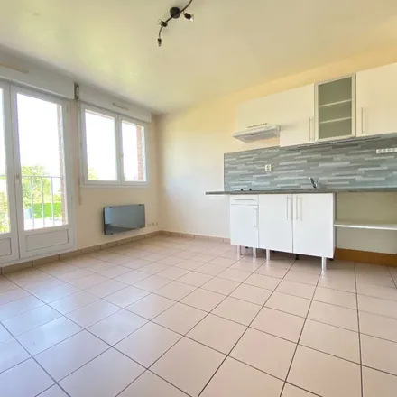 Rent this 1 bed apartment on 15 Rue R Salengro Res les Charmes in 59300 Famars, France